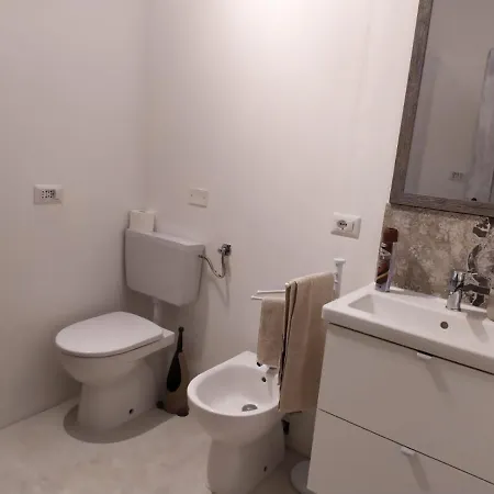 בית נופש Corallo With Private Garden אולביה