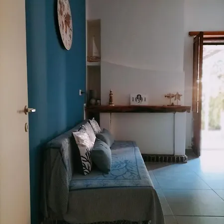 Corallo With Private Garden Dom wakacyjny Olbia