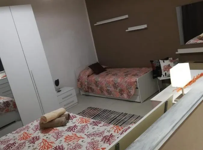 Semesterbostad Corallo With Private Garden